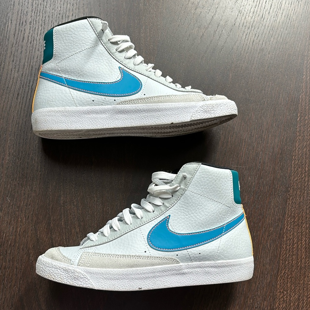 Blazer Mid 77’ GS Pure Platinum Laser Blue